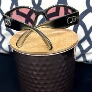 ~Christian DIOR Sunglasses $90  Firm❣️